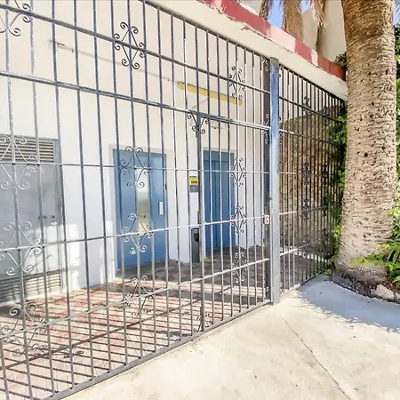 Moderno Con Vistas Panorámicas Apartamento *