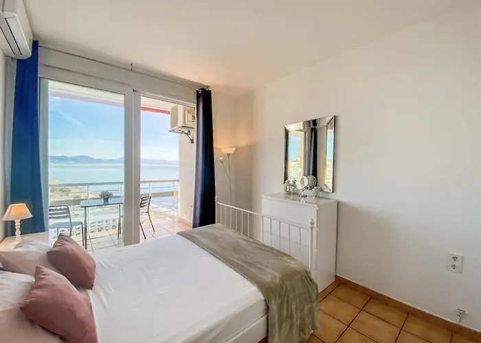 Apartamento Moderno Con Vistas Panorámicas